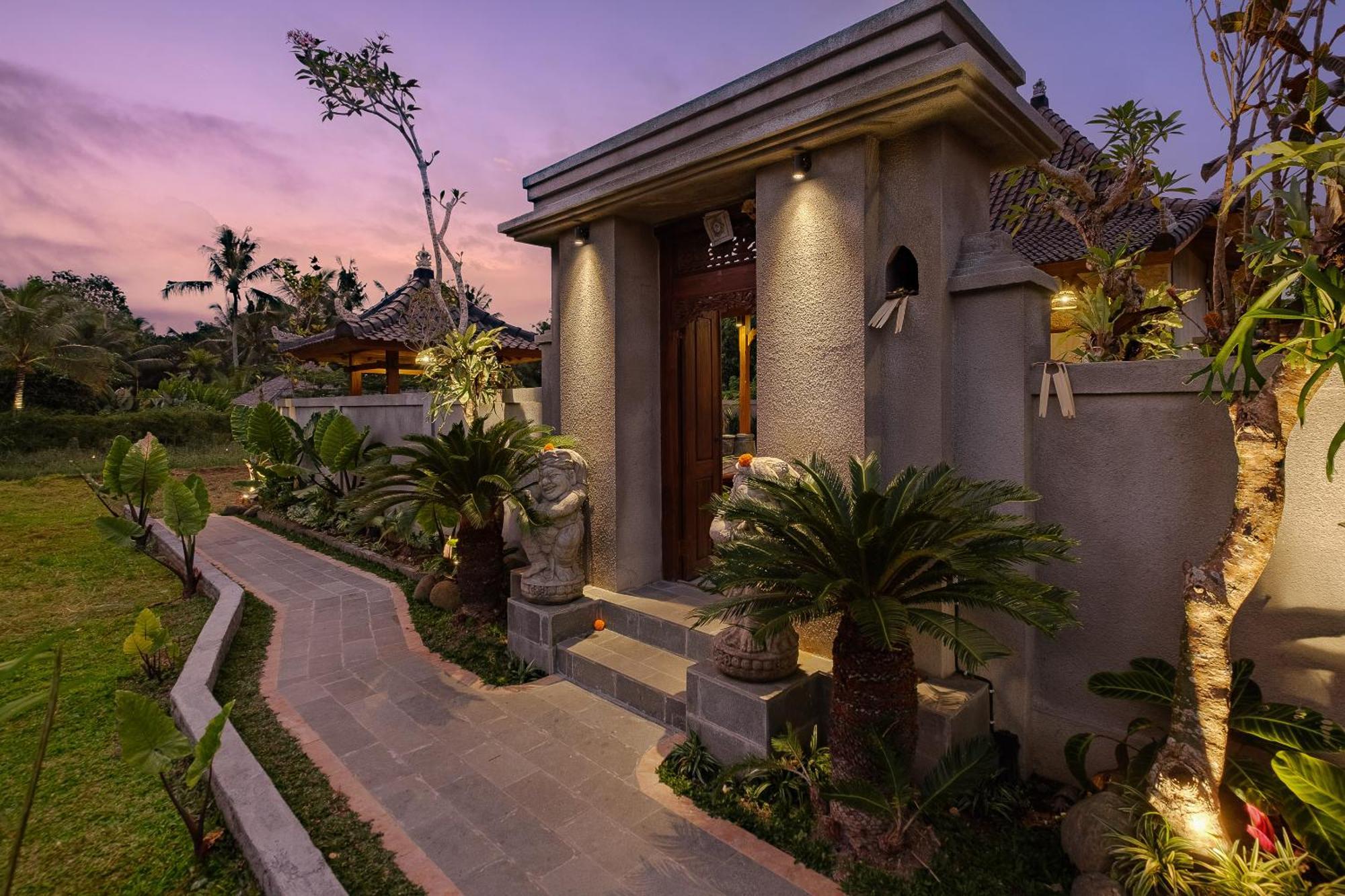Ari Yudha Ubud Villa ภายนอก รูปภาพ